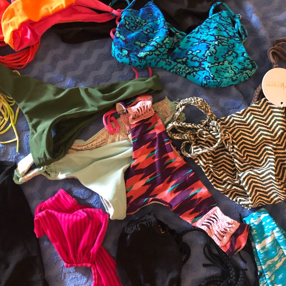 Lot of acacia mikoh Tori Praver Indah Bikinis